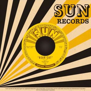 Thomas, Rufus Jr - Bear Cat / Walking In The Rain ( 45's )